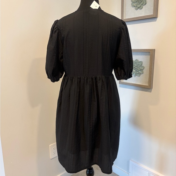 OAK + FORT Black Puff Sleeve Tie-Front Babydoll Mini Dress NWT! - Picture 6 of 16